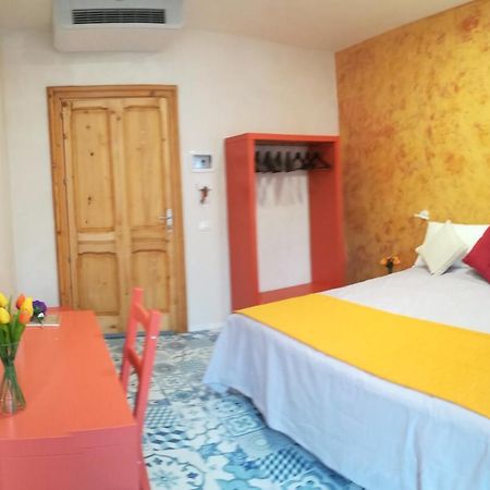 Casa Orru Hotell Nuoro  Eksteriør bilde