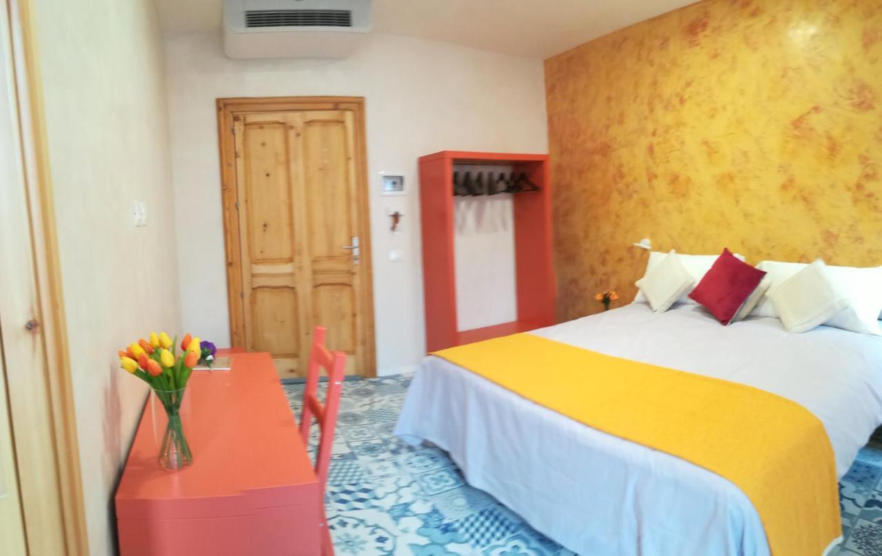 Casa Orru Hotell Nuoro  Eksteriør bilde